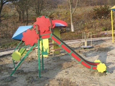 Дитячі гірки